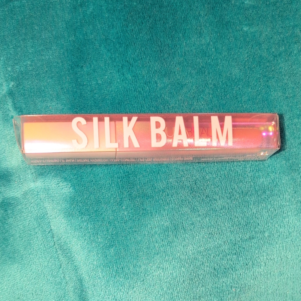 Huda Beauty Silk Balm in Blush